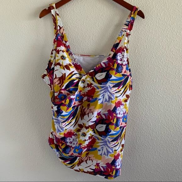 Jams World Hula Moon Floral Tankini High Neck Halter Built In Bra Modest 4X - Picture 1 of 14
